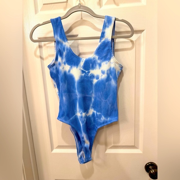 NOISY MAY Bodysuit - Picture 1 of 8